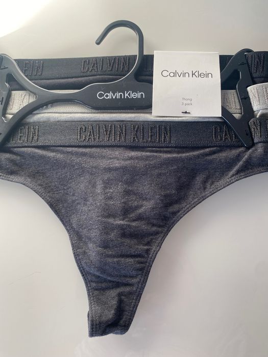 Majtki stringi Calvin Klein rozmiar  L 3 pak szare