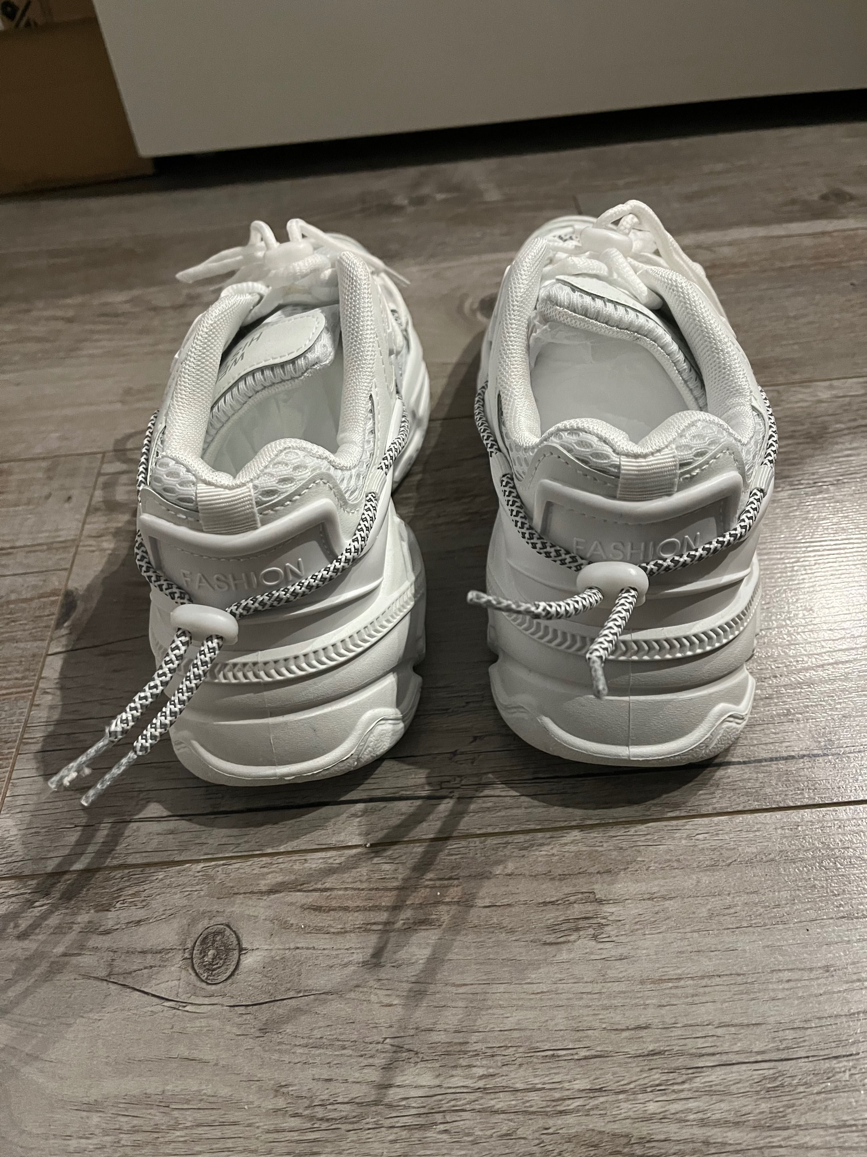 Sprzedam nowe buty