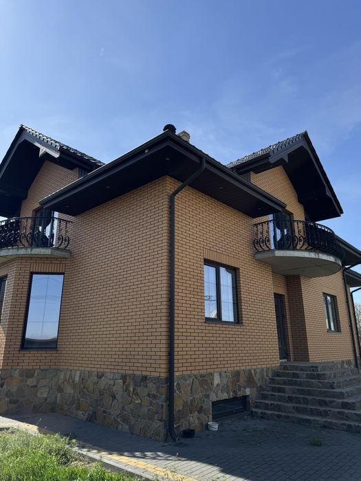 Продаж будинку в с. Струмівка