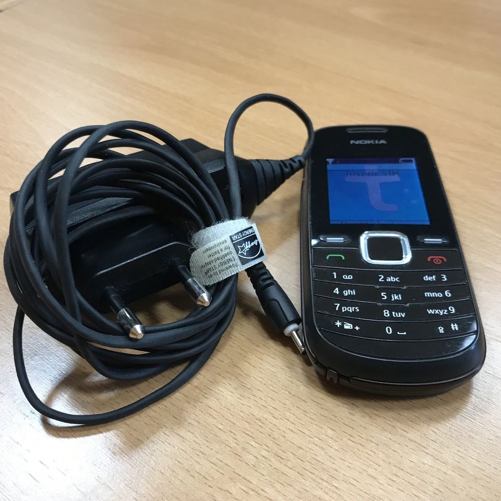 Nokia 1661 - Todo funcional e com autonomia para vários dias