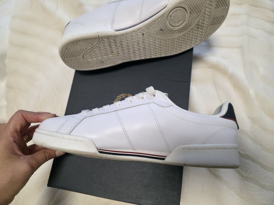 Sapatilhas Fred Perry tamanho 44
