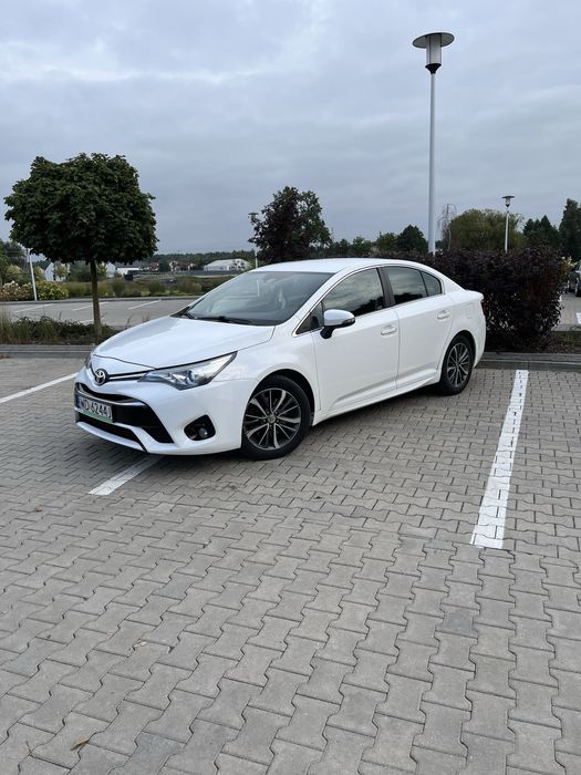 Toyota avensis 2017