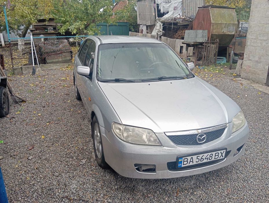 MAZDA 323F 1,8 газ/бензин