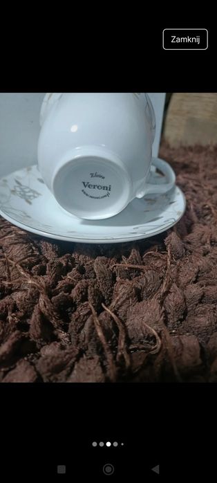 Zestaw filiżanek z podstawkami