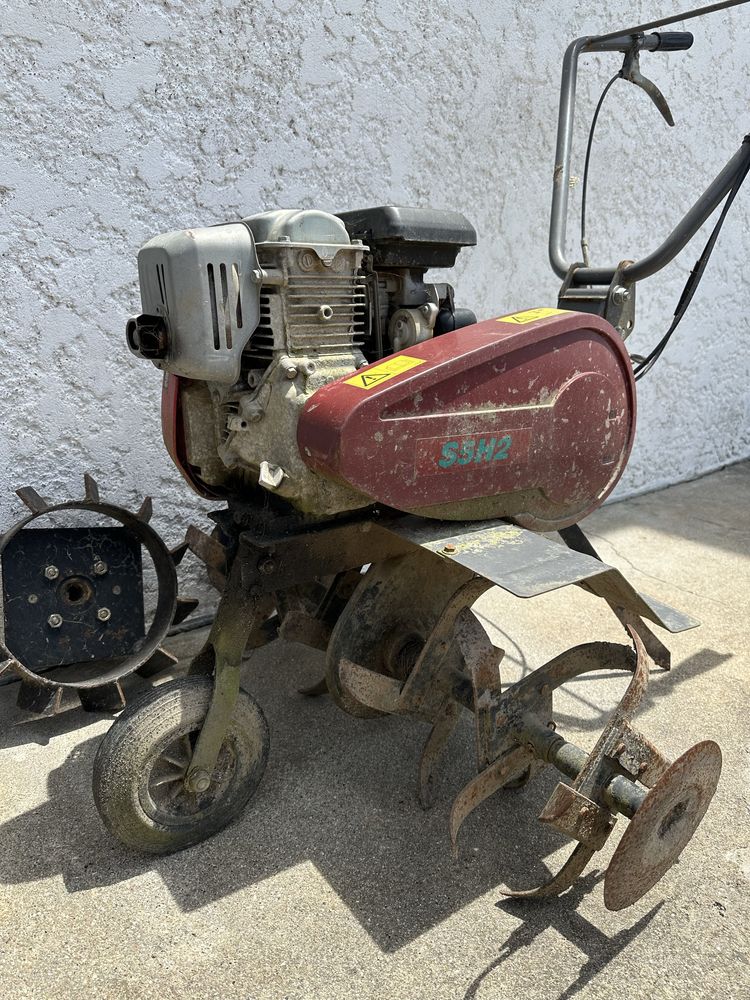 Motoenxada Honda (ler descriçao)