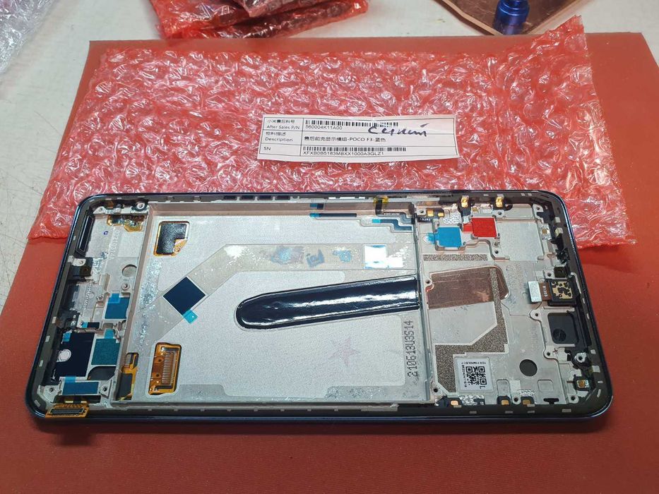 Дисплей Xiaomi Poco F3 с установкой Сервисный оригинал с рамкой
