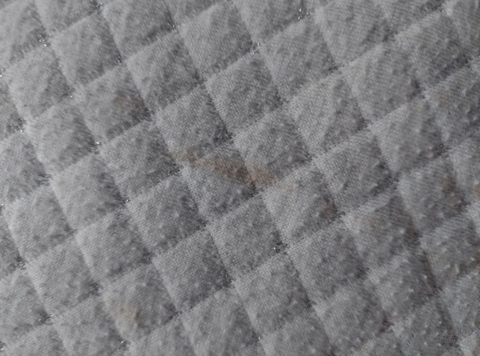 Mata do przewijania Oysho