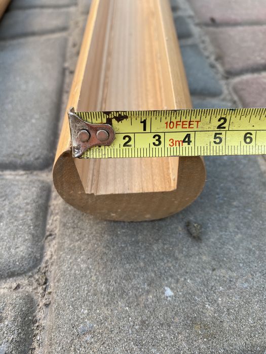 Деревʼяні перила для сходів