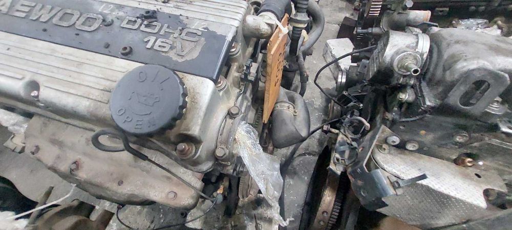 Двигатель на Daewoo Nexia  A15MF 1.5 l 16v