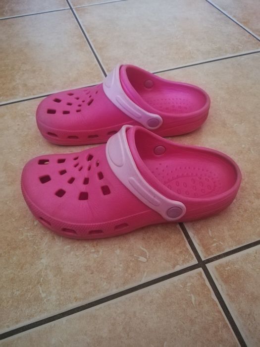 Strój kąpielowy rozmiar 164 i klapki rozmiar 33