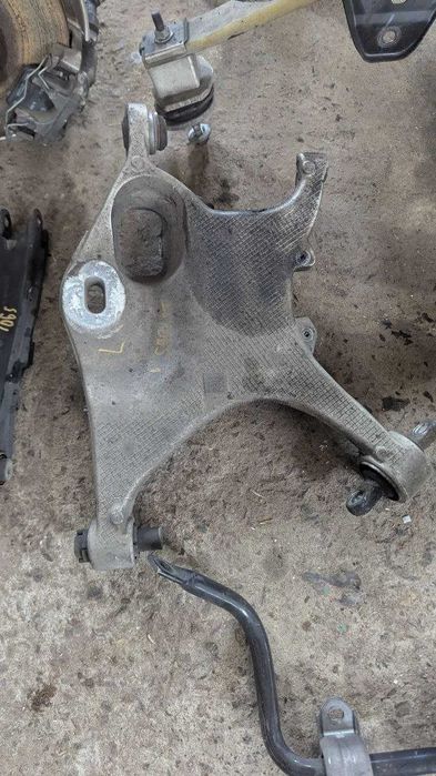 Ходова задня взборі підрамник ступиця Вольво Volvo S90 2017 - 2025