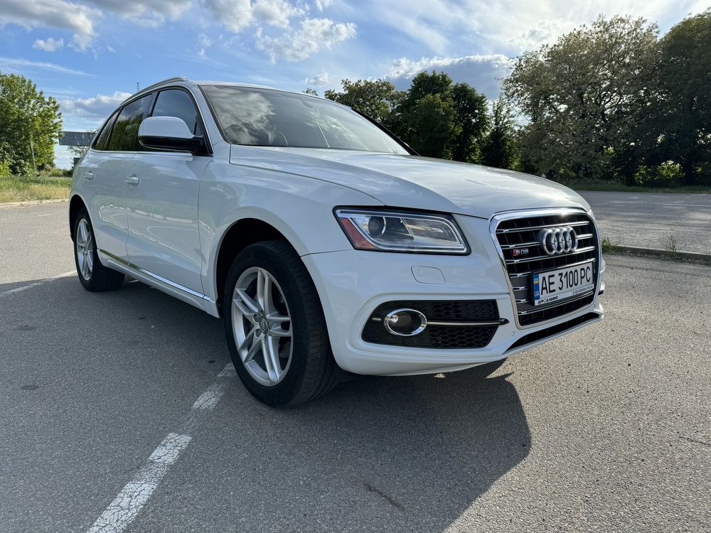 Audi Q5 Premium Plus