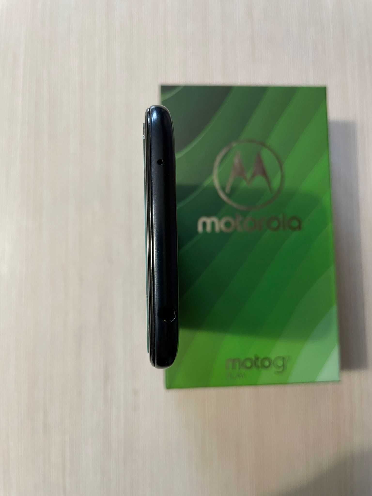 Motorola moto g7 play uszkodzona