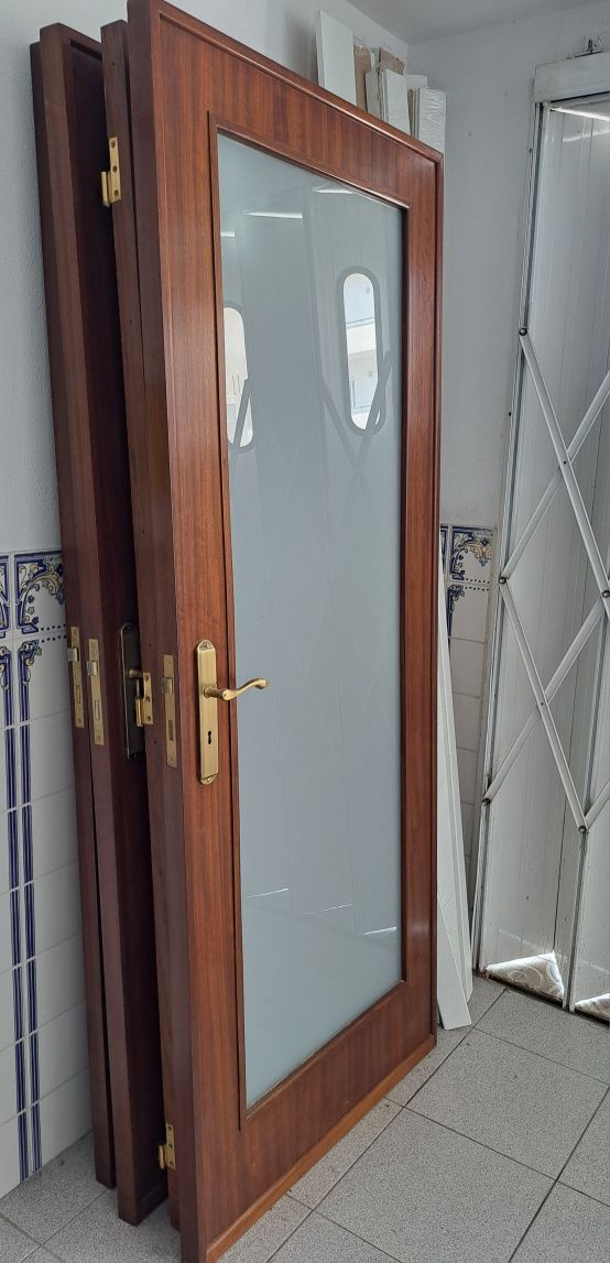 Portas interiores sem aros