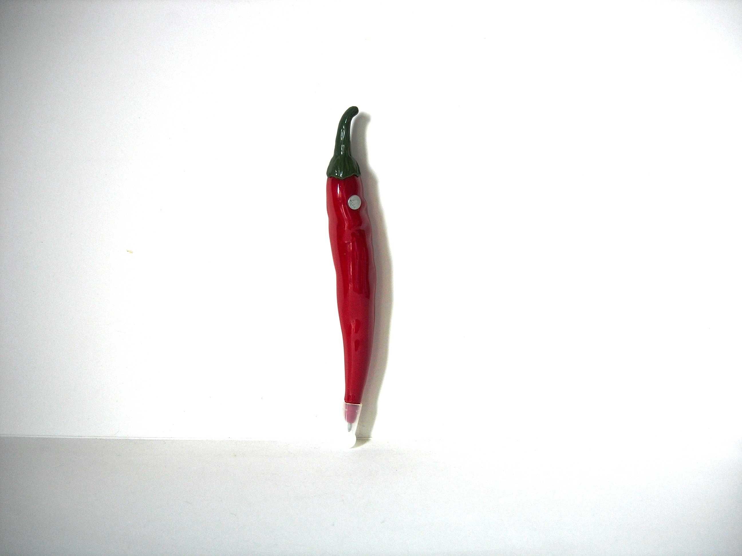 Długopis papryczka chili na magnes nowy