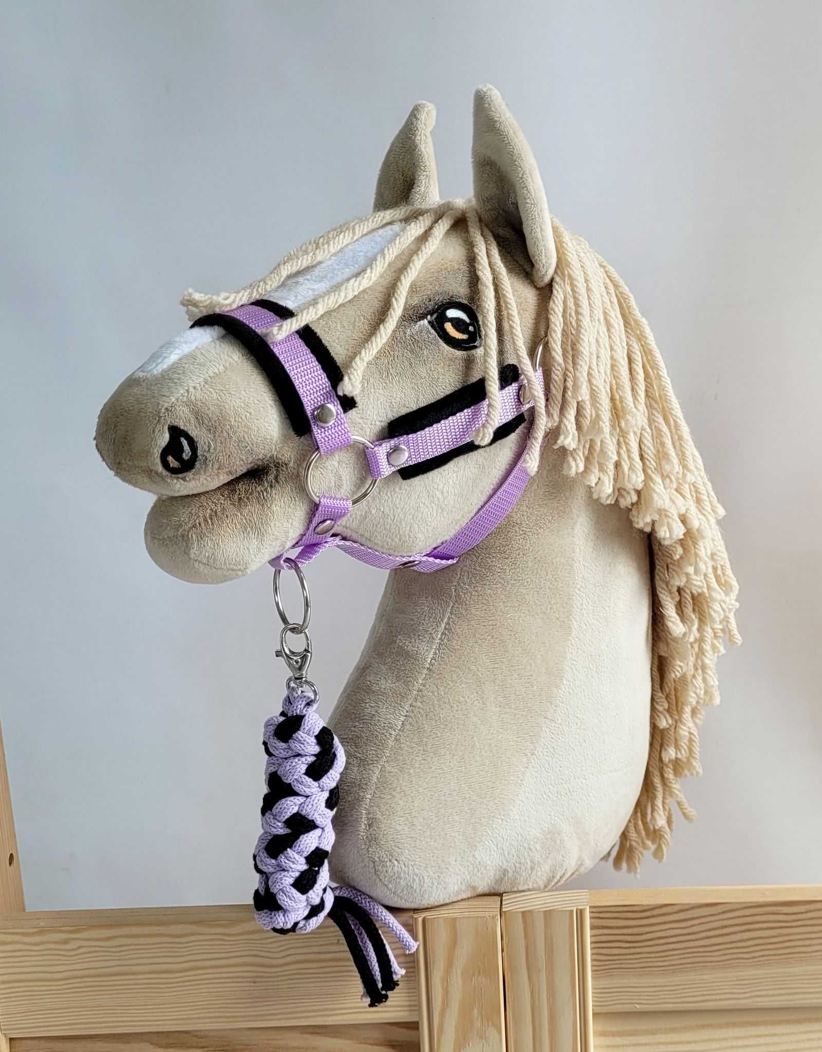 Uwiąz dla Hobby Horse ze sznurka – czarno-fioletowy!