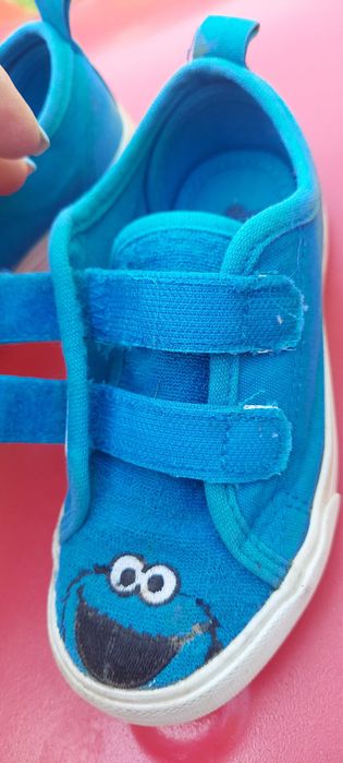 Trampki na rzepy 27 reserved