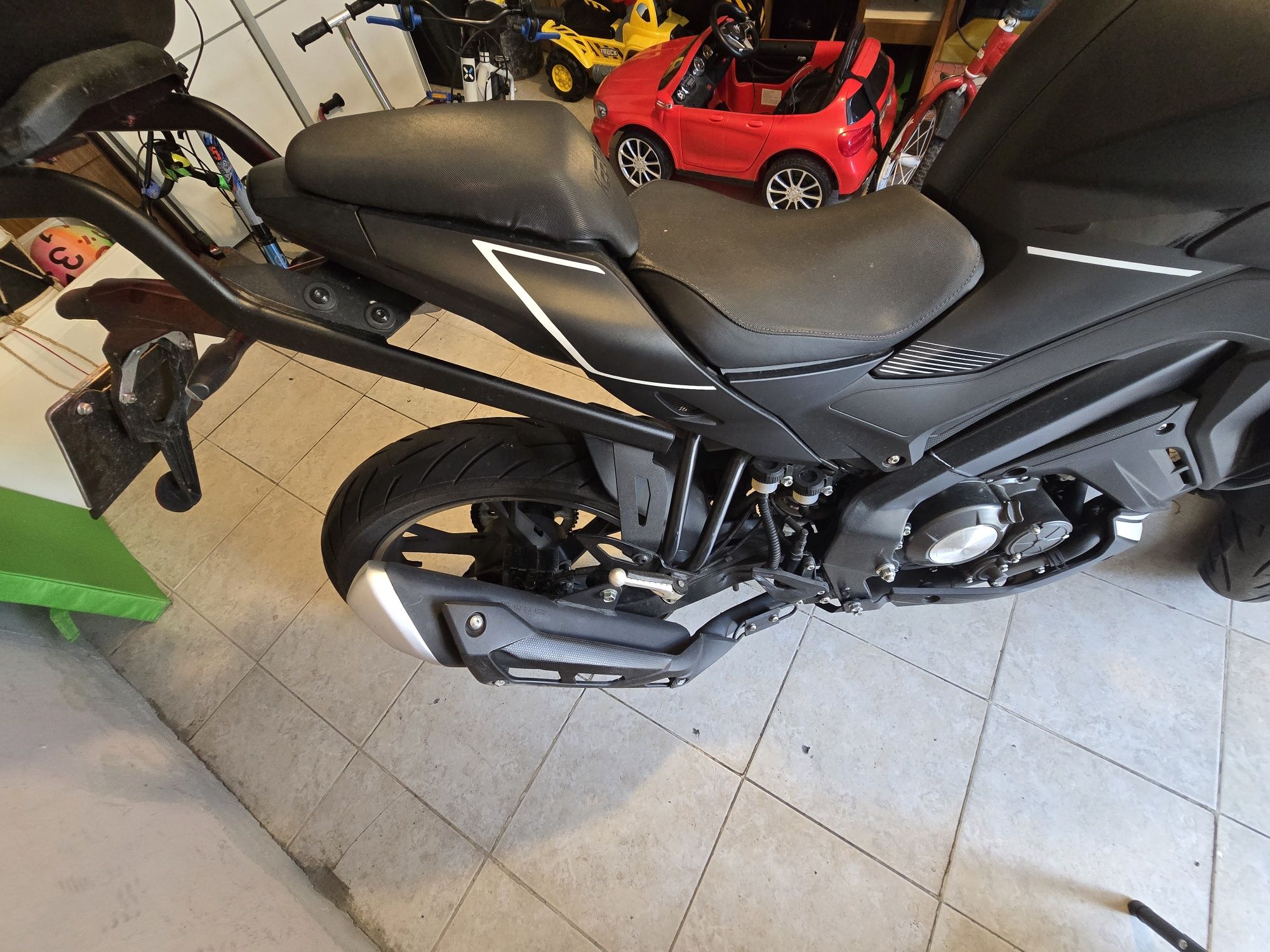 Vendo keeway RKF