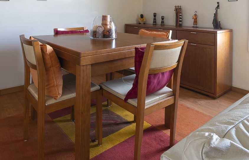 Aparador de muito boa qualidade - muito barato