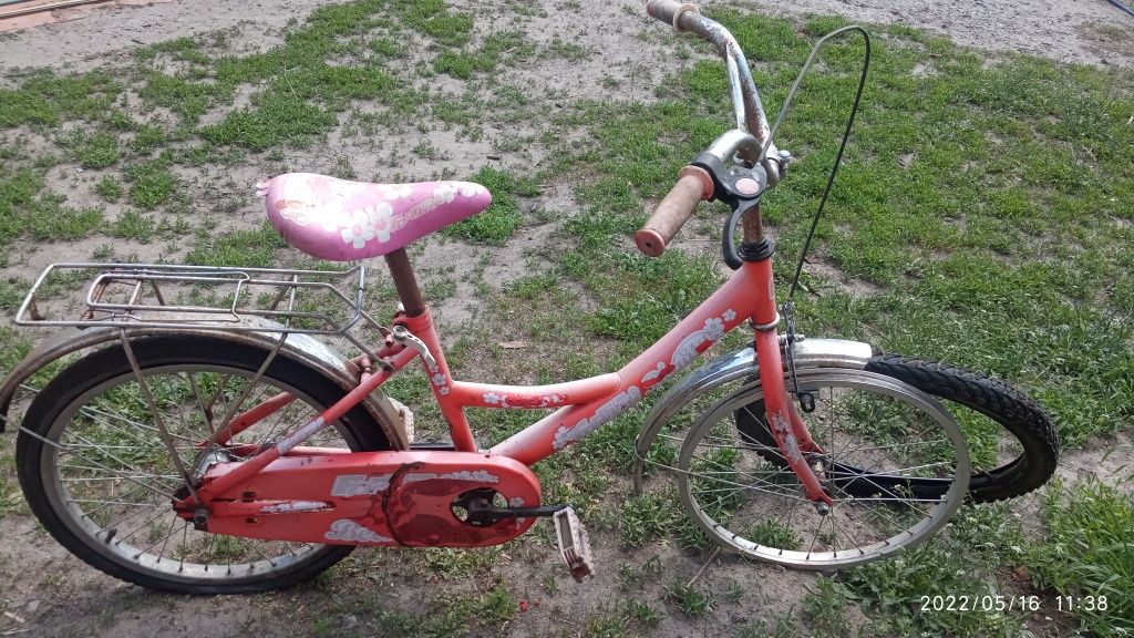 Продам дитячий велосипед.Ціна договірна.
