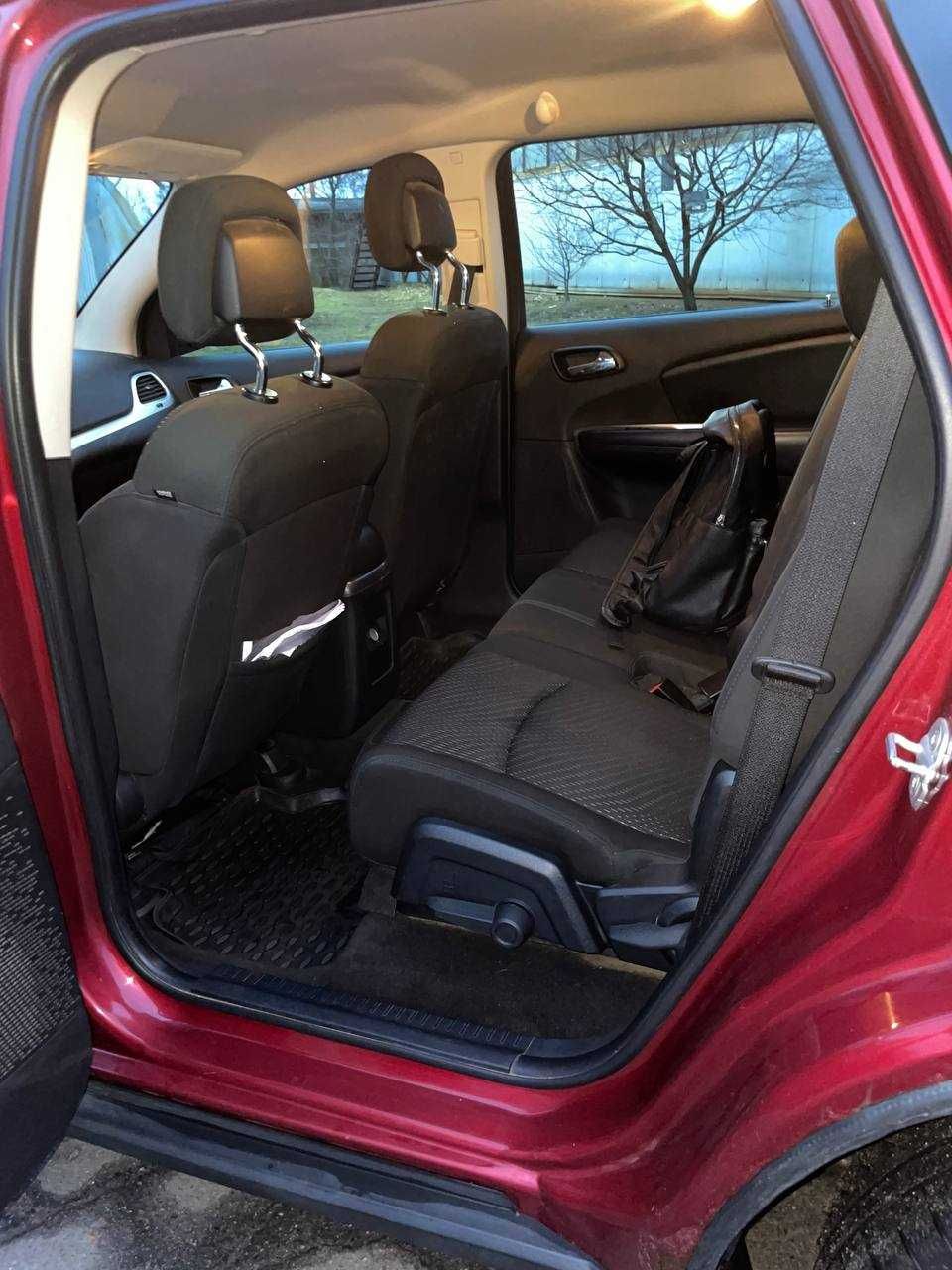 Продам Dodge Journey 2011