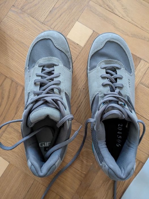 Велотуфлі чоловічі GIRO, EUR 42 + кріплення Shimano. Ідеальний стан