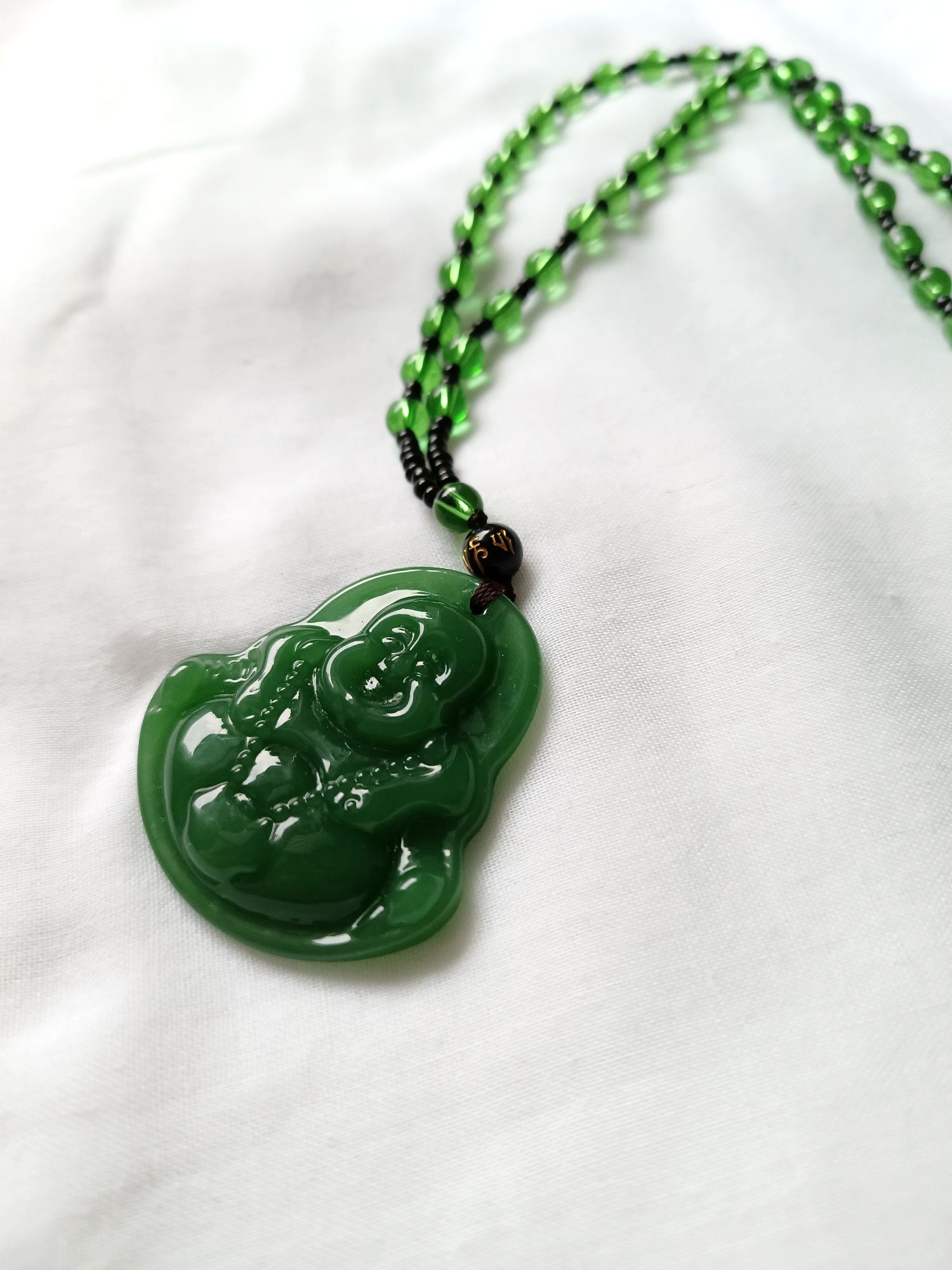 Naszyjnik budda  koralików zielony talizman amulet