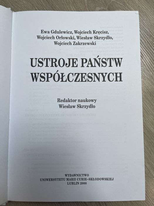 Ustroje Państw Współczesnych