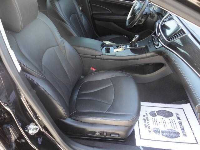 2017 Buick LaCrosse Essence
