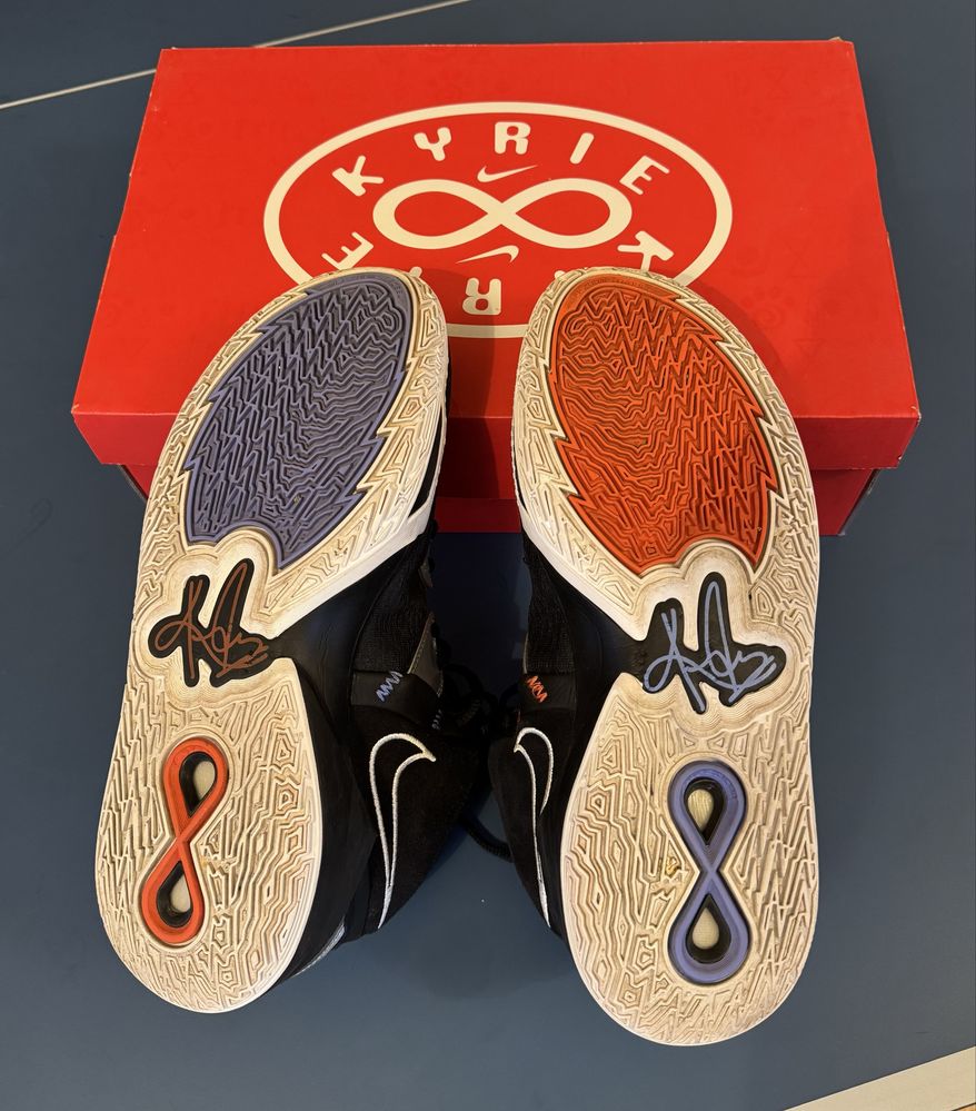 Buty Nike Kyrie 8 Infinity Fire and Ice rozmiar US11.5/EU45.5