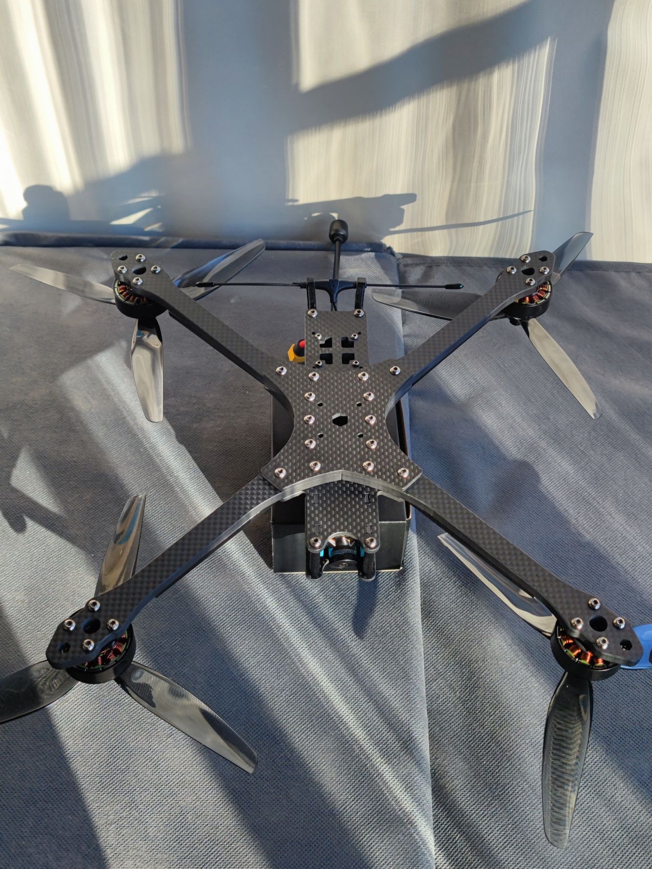 Далекобійний Fpv дрон 7 дюймів під скид та камікадзе 5.8GHz VTX 2.5W