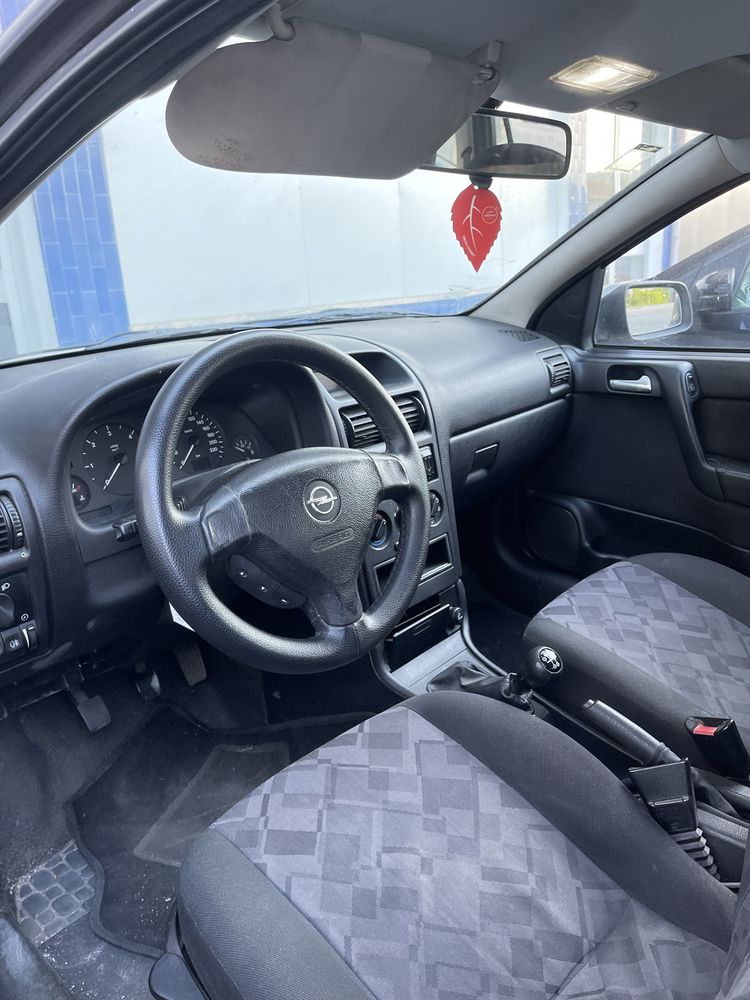 Opel astra 2001 cinzento usado