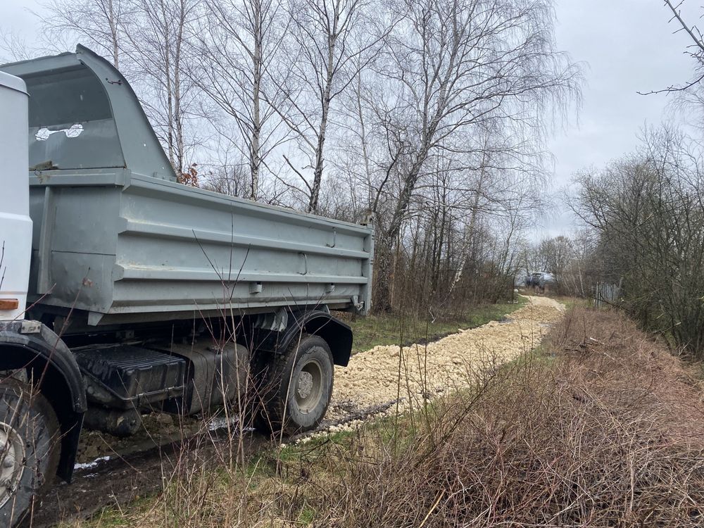 Пісок щебінь відсів вапняк шутер бутовий камінь