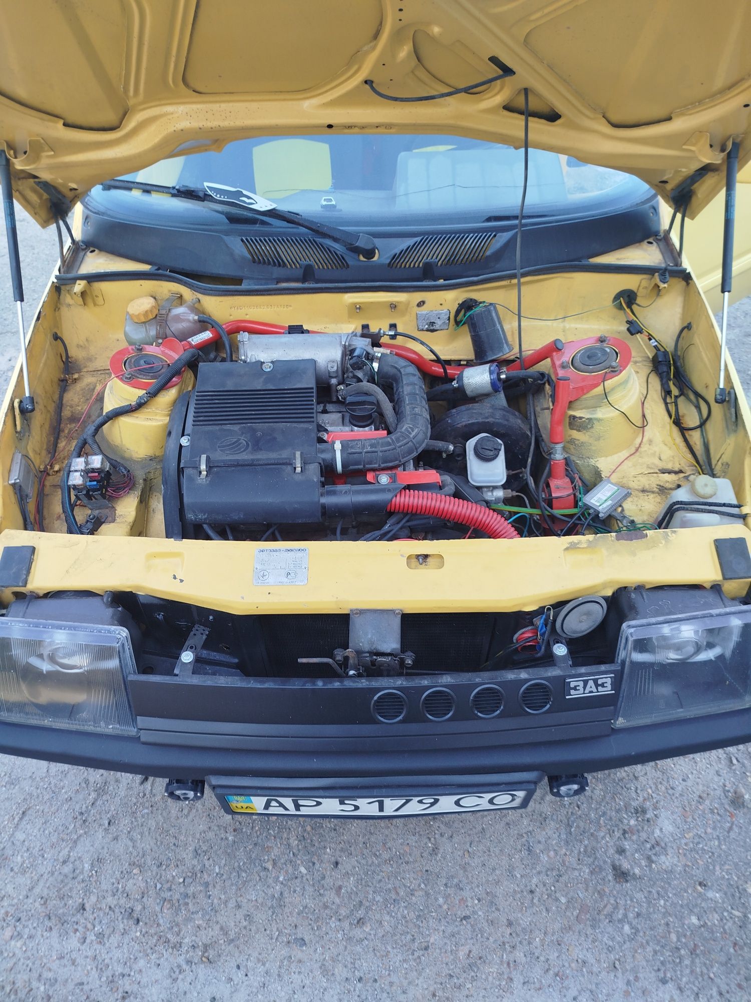 ЗАЗ 1102 Таврія інжектор