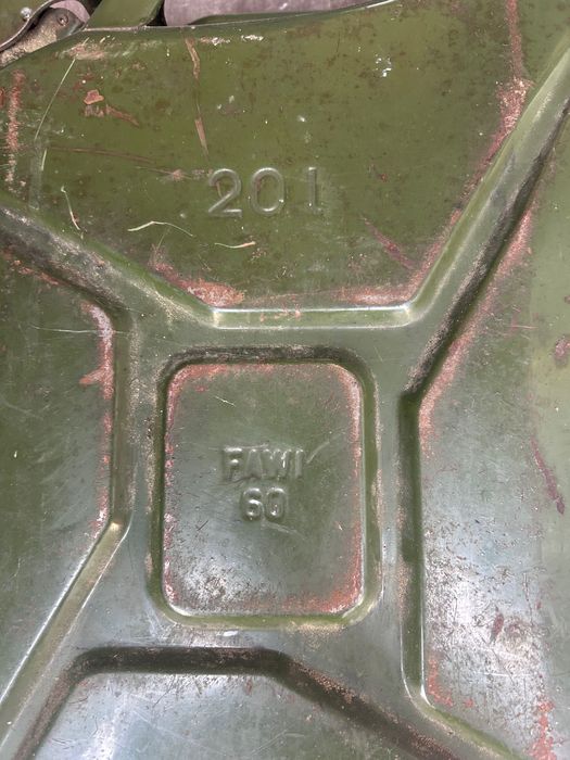 Kanister 20 l używany