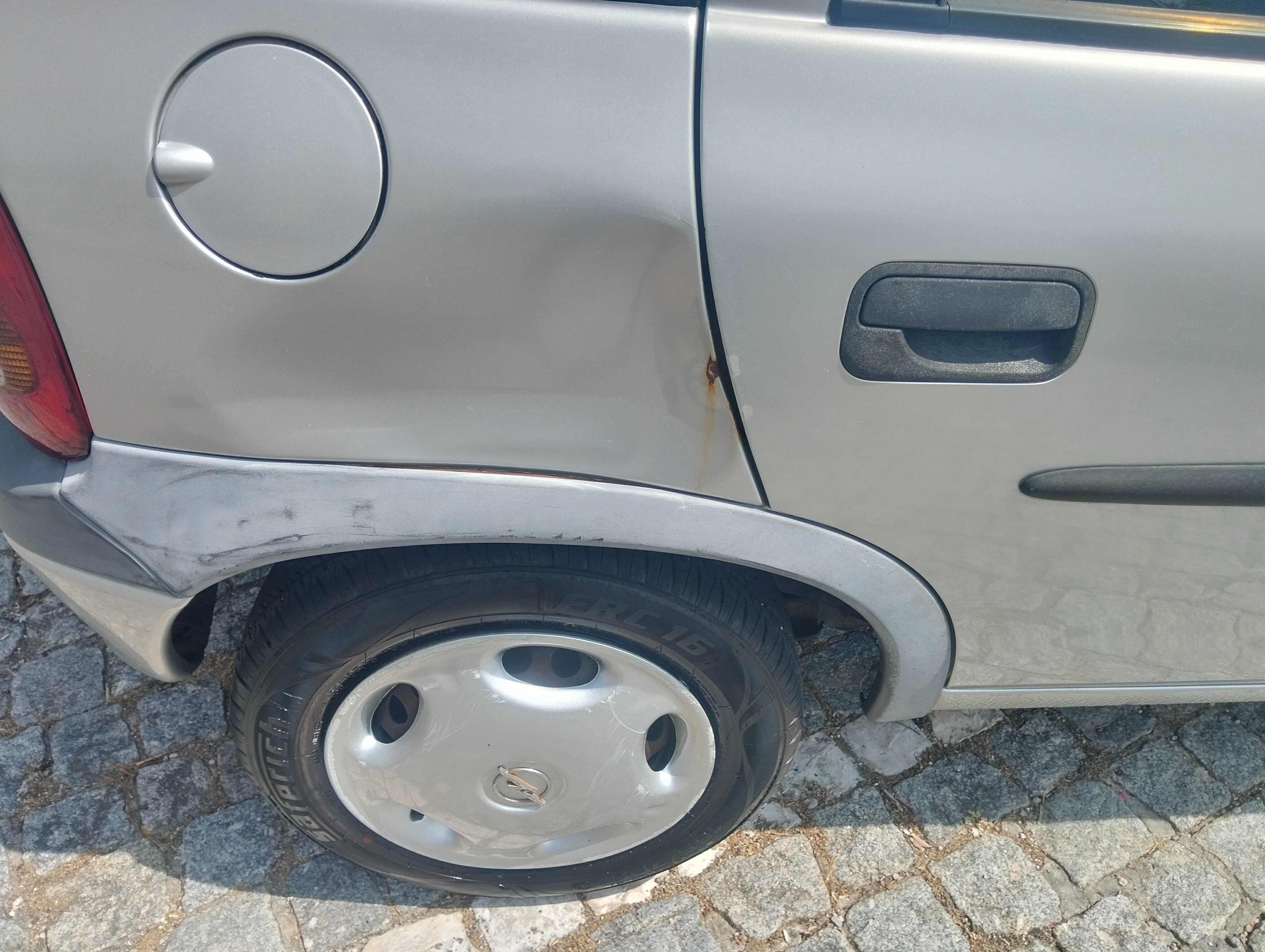 Opel Corsa 1,2 - 16V- 121000 Km