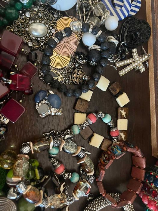 Бижутерия, Италия