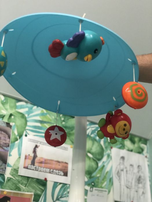 Мобіль на кроватку