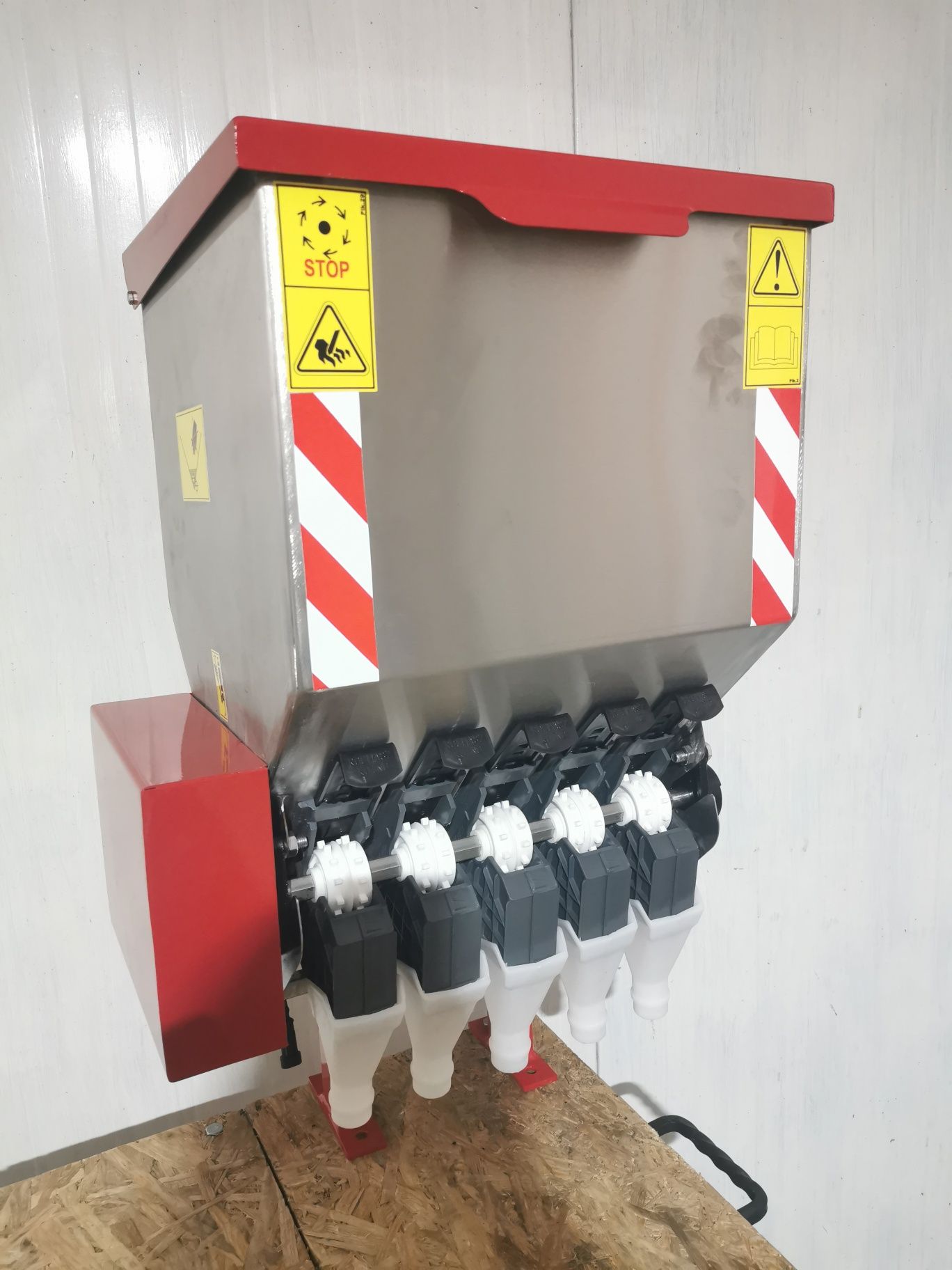 Podsiewacz Nawozu Aplikator Dozownik Elektryczny Nierdzewka Kwasówka