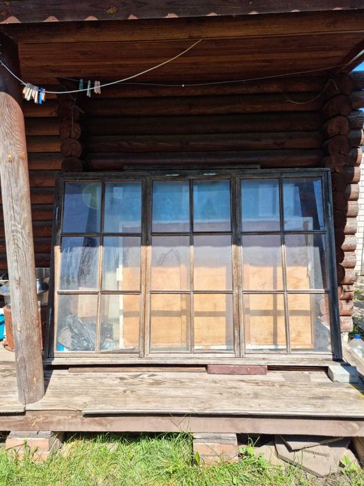 Дерев'яне вікно, дубове вікно