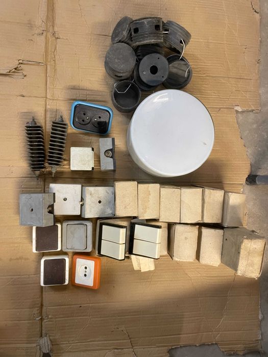 Электровыключатели плафон розетка