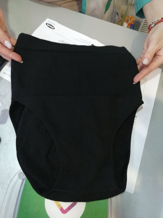 Труси післяпологові стягуючі