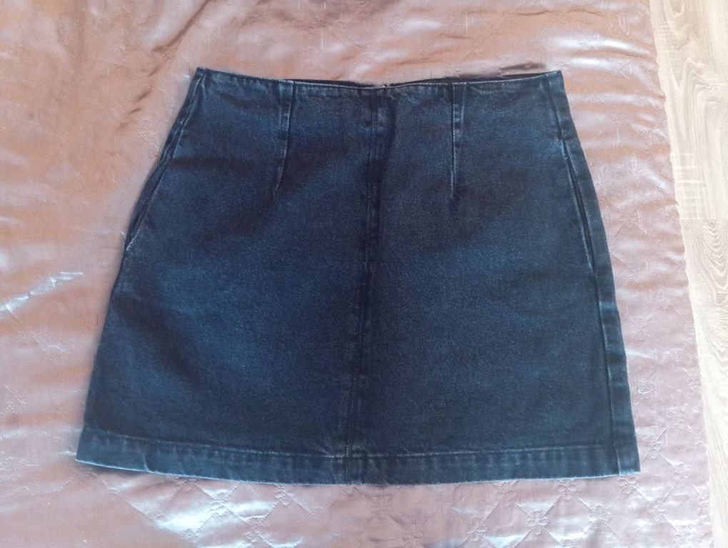 Mini czarna jeans M L damska klasyczna