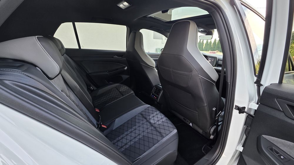 Golf 8 R-line 2020r 1.5tsi 150km
