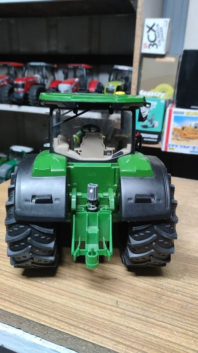 Bruder traktor John Deere