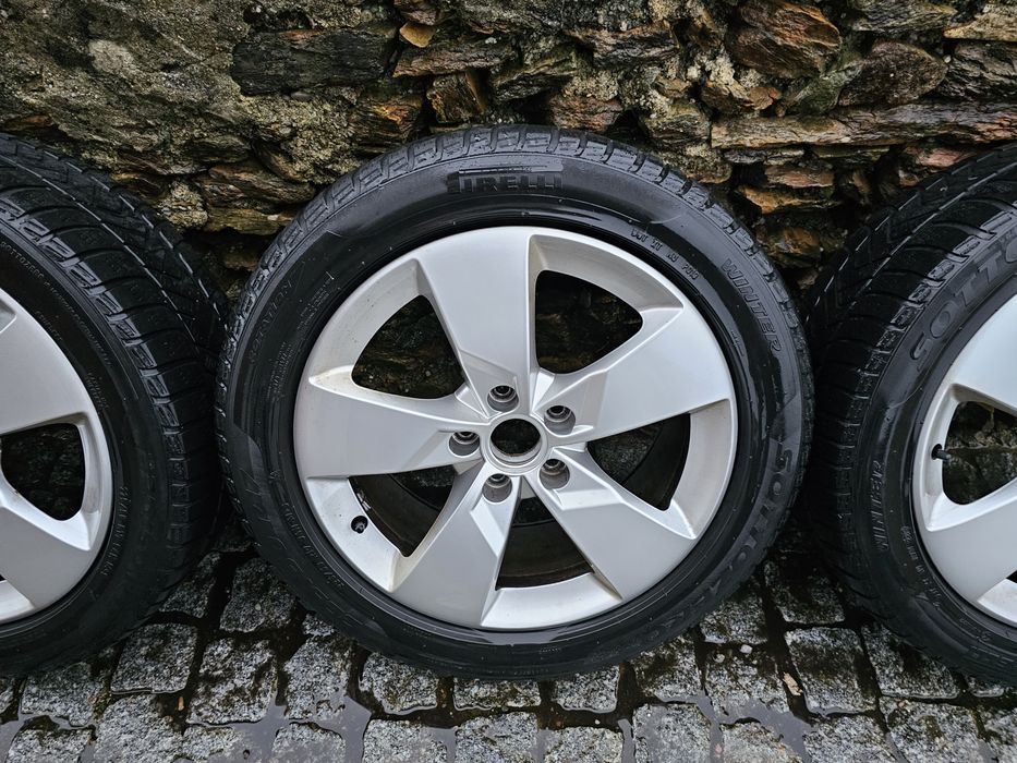 Jantes 17 5×112 Audi VW Seat Skoda Mercedes com pneus 225/50R17
Possív