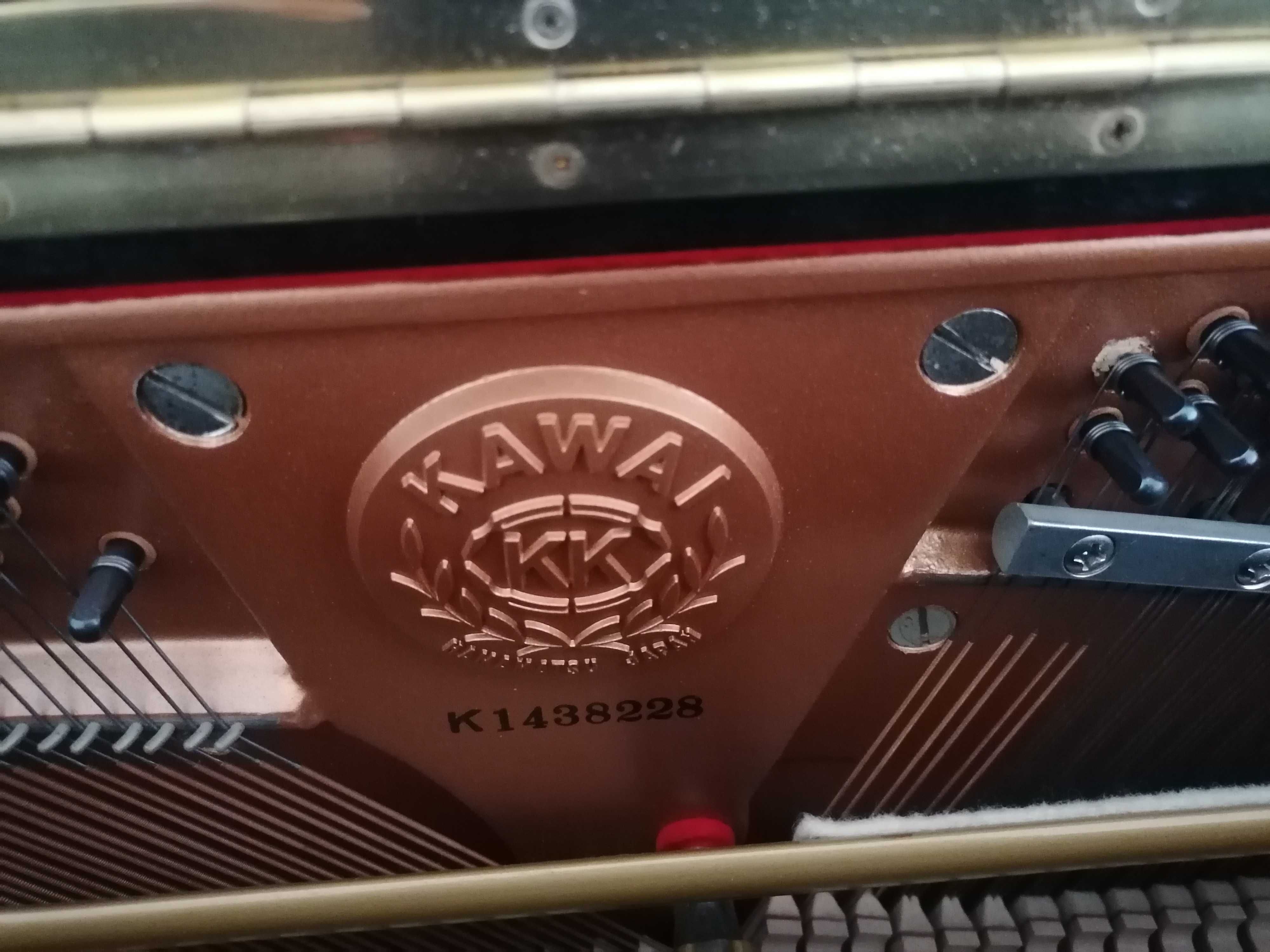 Piano vertical Kawai em muito bom estado