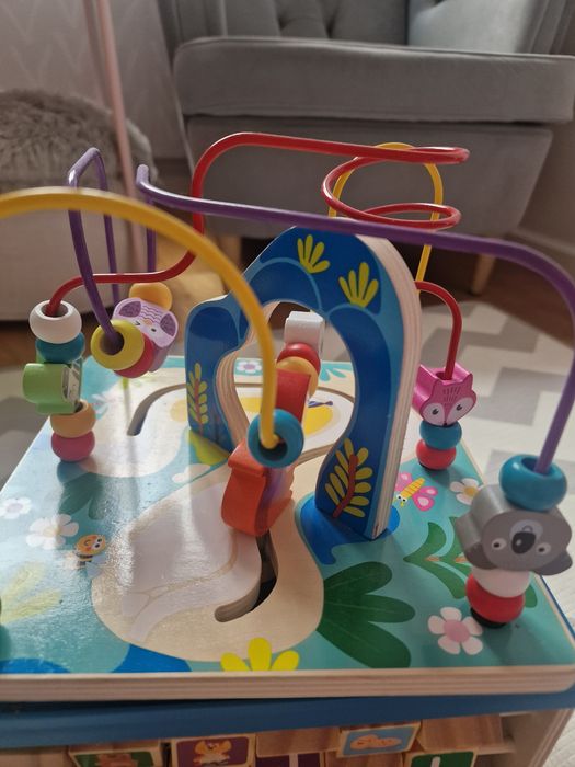 Montessori kostka edukacyjna manipulacyjna sorter alfabet labirynt