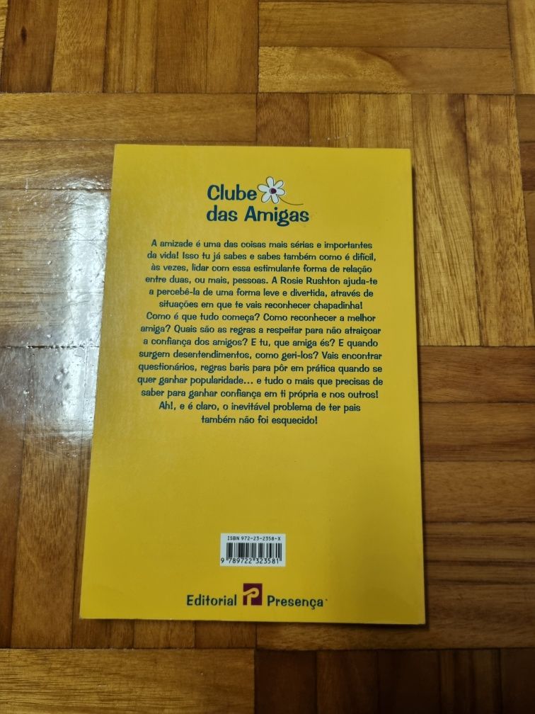 Livro "És a minha melhor amiga, odeio-te!"