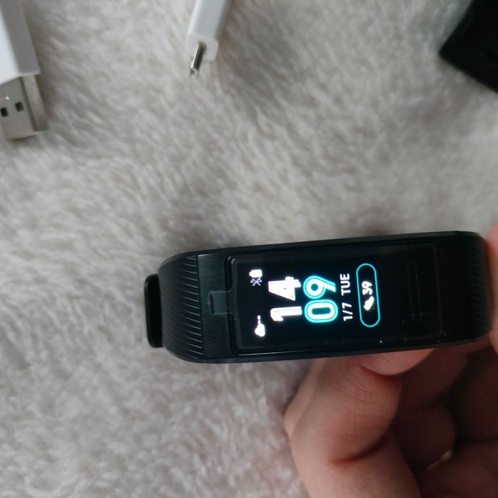 Huawei band 3 pro